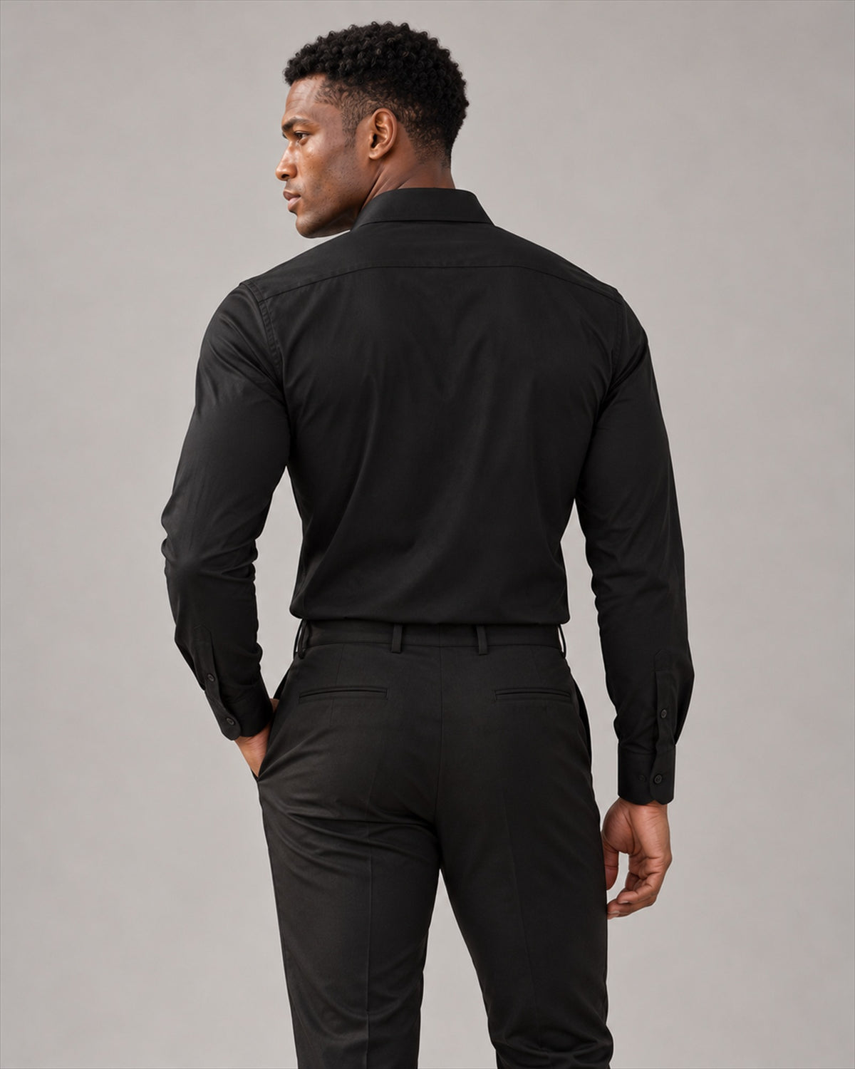 The Everett in Onyx Black, back view