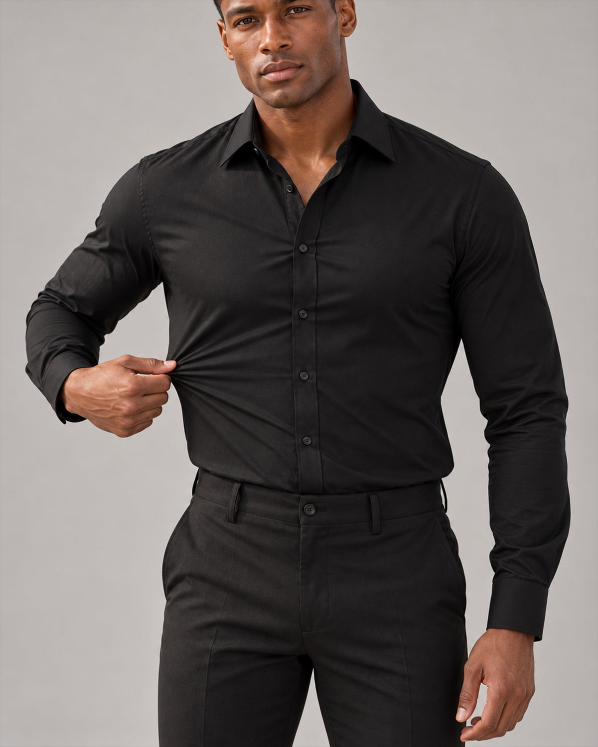 The Everett in Onyx Black, stretch demonstration